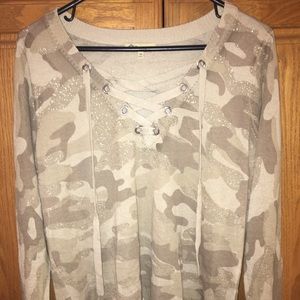Camouflage long sleeve